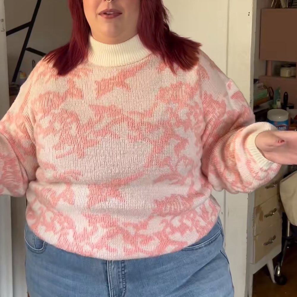 VINTAGE pink sweater in perfect condition